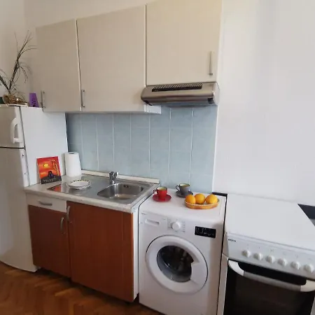 Apartment Varglien, With Garden Place *