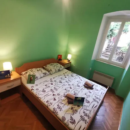 Apartment Varglien, With Garden Place Opatija